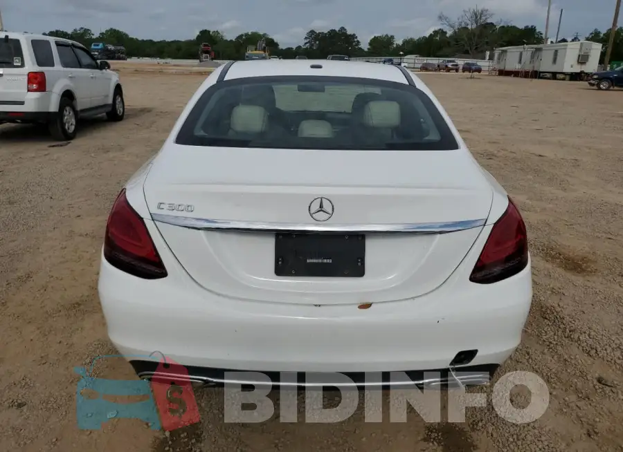 55SWF8DB9KU288686 Photo# 6