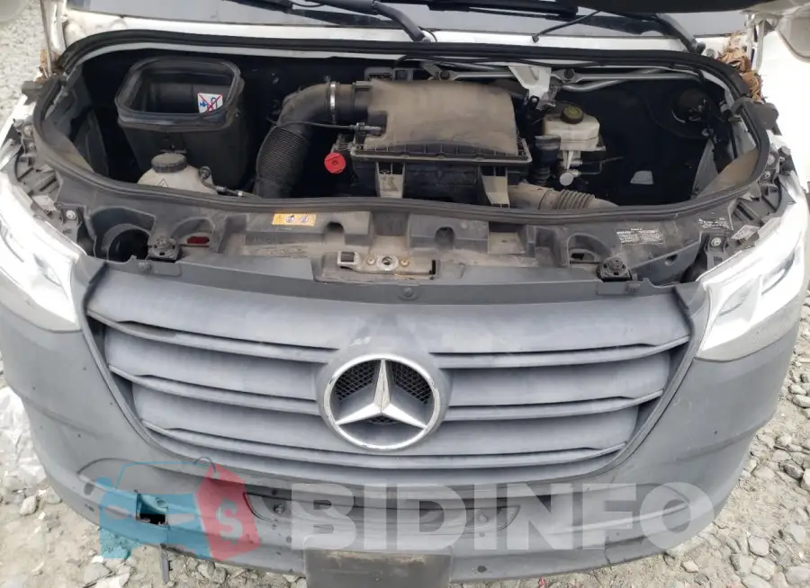 WD4PE7ED0KT016629 Photo# 12