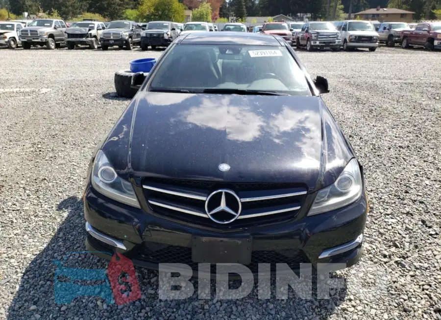 WDDGJ4HB8FG372202 Photo# 5