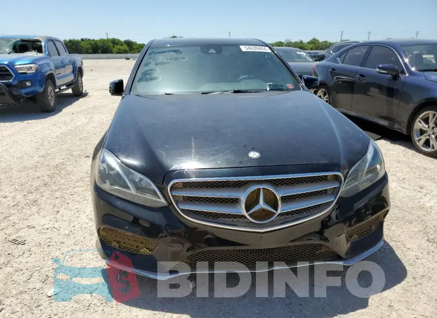 WDDHF8JB1FB114768 Photo# 5
