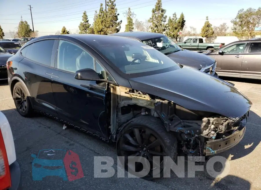 5YJXCDE24KF147143 Photo# 4