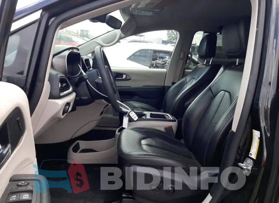 2C4RC1BG4NR170714 Photo# 7