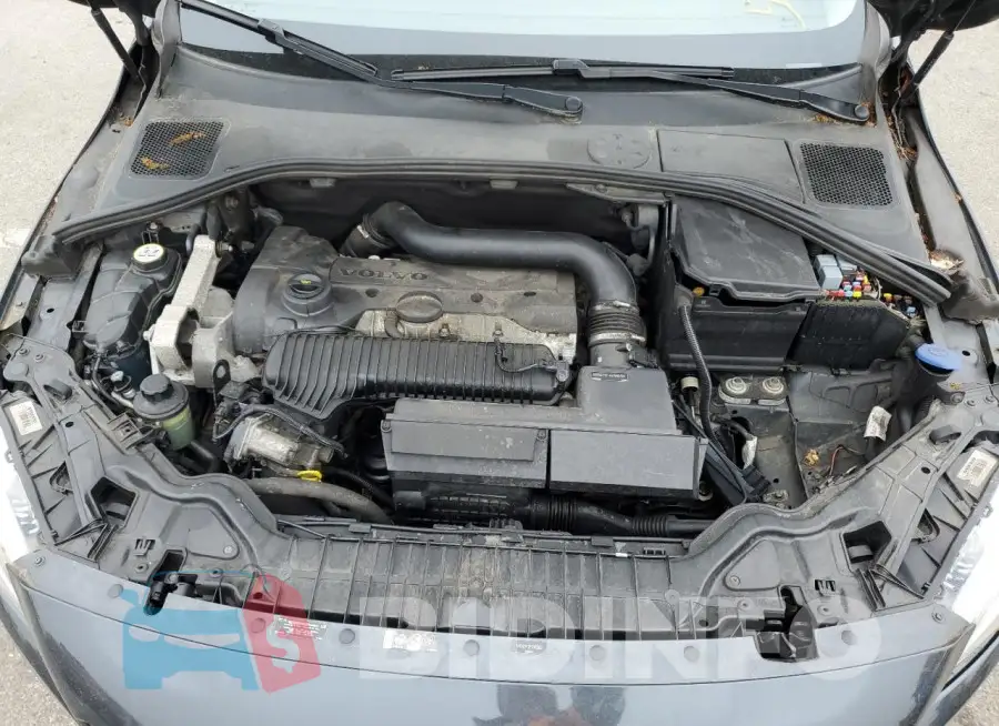 YV1612TK3F2363383 Photo# 11