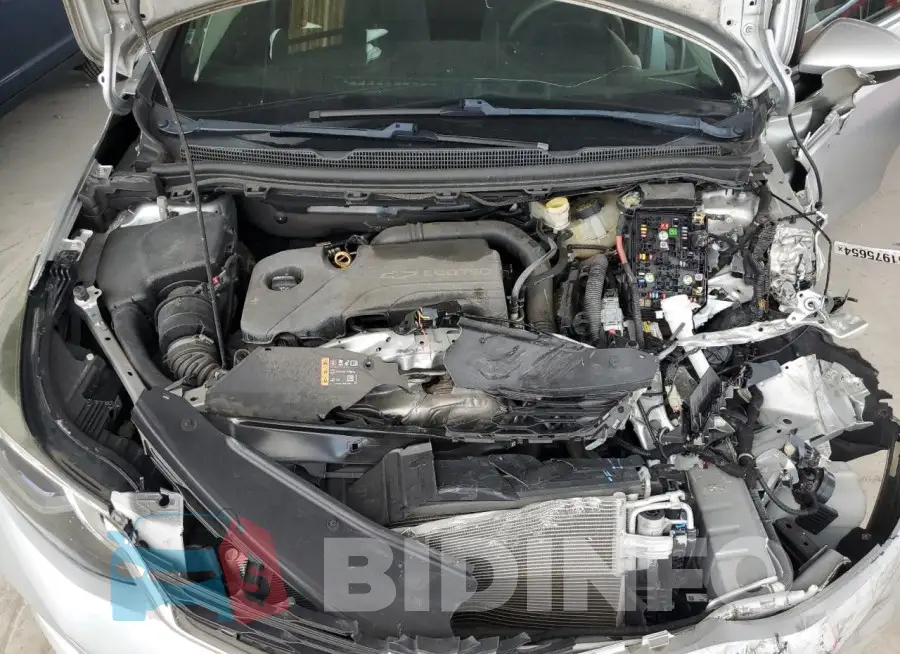 1G1BE5SM5J7133216 Photo# 11