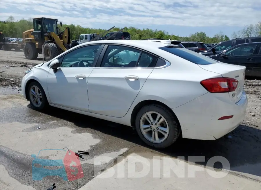 1G1BE5SMXJ7102429 Photo# 2