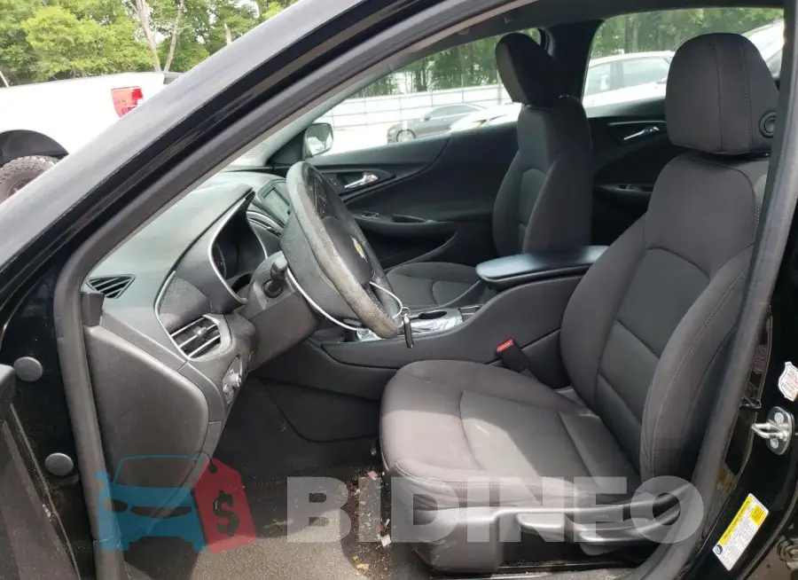 1G1ZB5ST7HF235549 Photo# 7