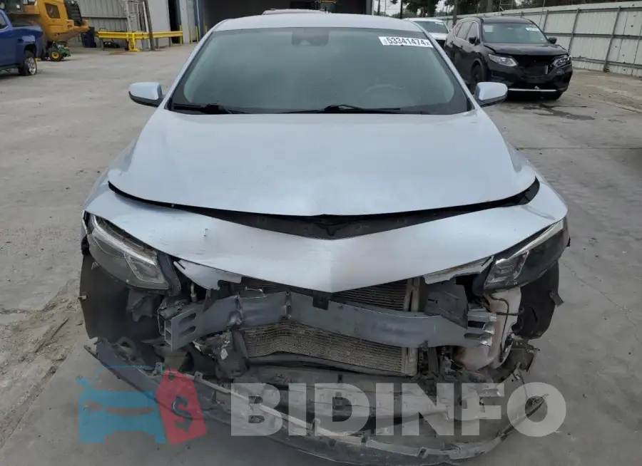 1G1ZD5ST9JF159543 Photo# 5