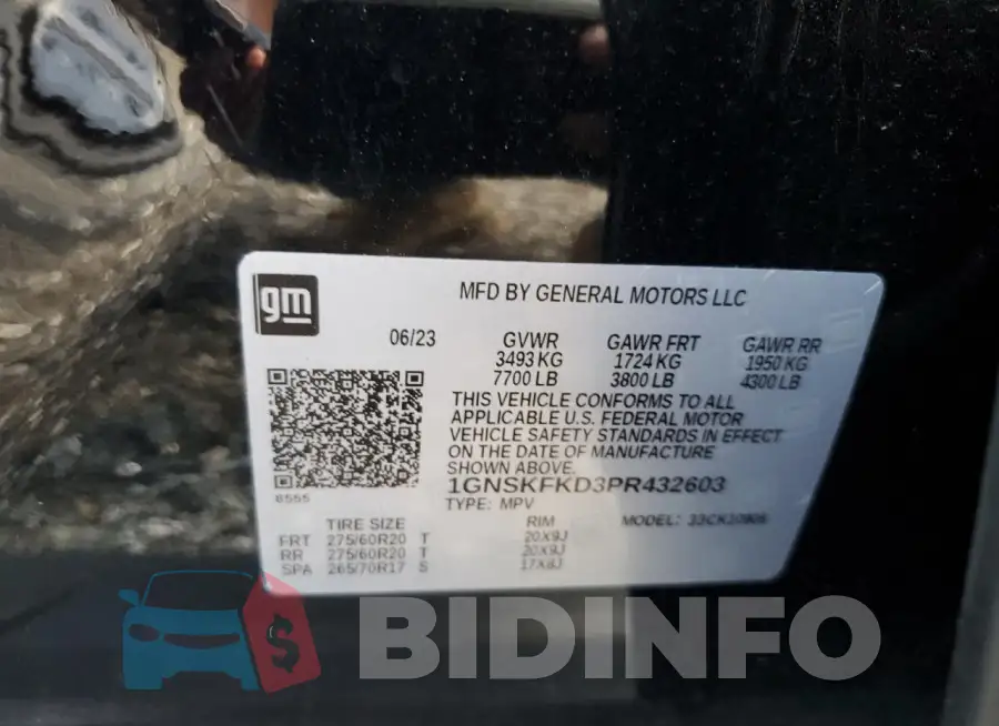 1GNSKFKD3PR432603 Photo# 12