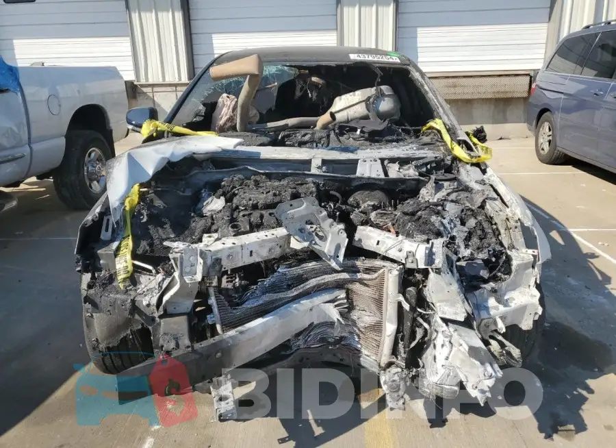 2G1125S31F9179708 Photo# 5