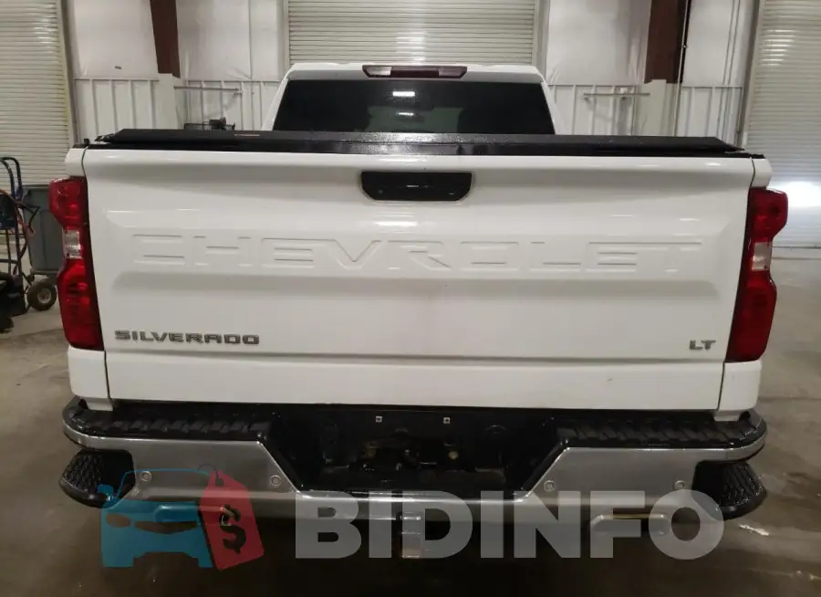 3GCUYDED9KG180915 Photo# 6