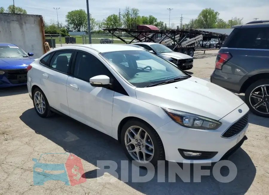 1FADP3F20FL347381 Photo# 4