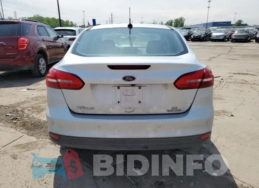 1FADP3F25GL398196 Photo# 6