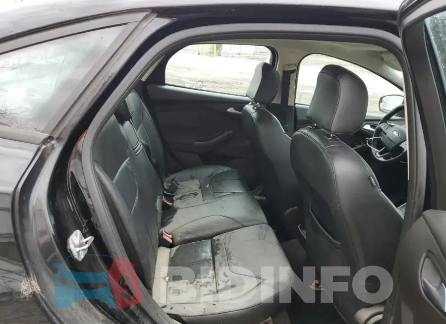 1FADP3F27GL309664 Photo# 10