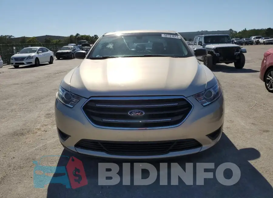 1FAHP2D83HG128557 Photo# 5