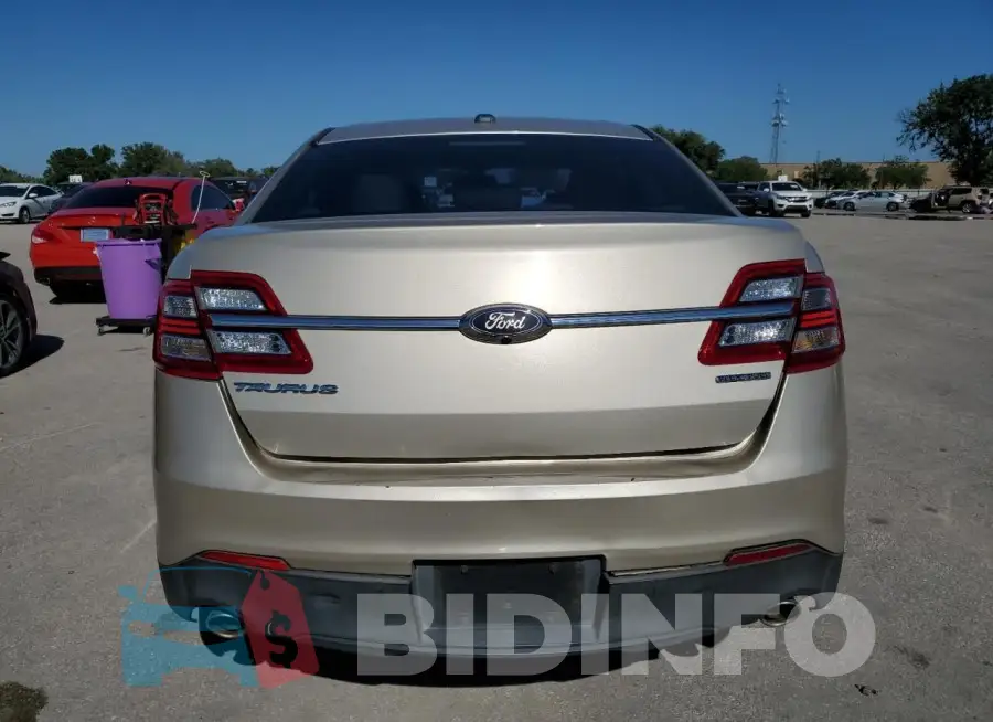 1FAHP2D83HG128557 Photo# 6