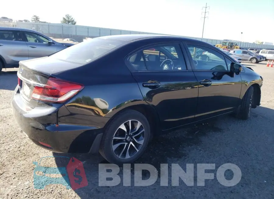 19XFB2F83FE004881 Photo# 3