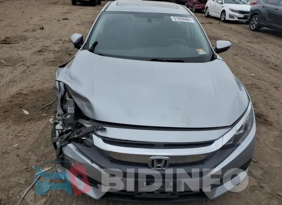 19XFC2F70GE249403 Photo# 5