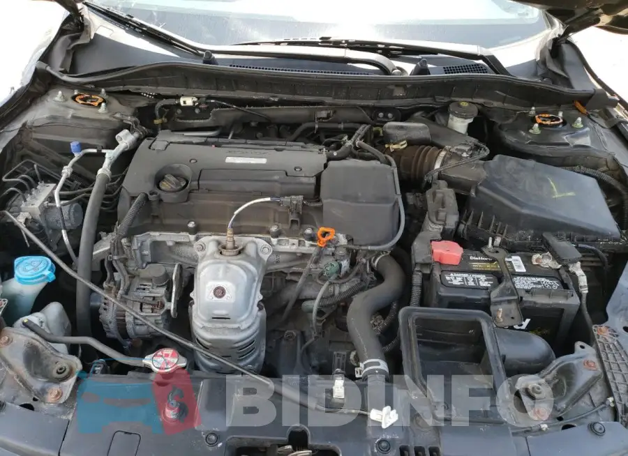 1HGCR2F37HA245983 Photo# 11