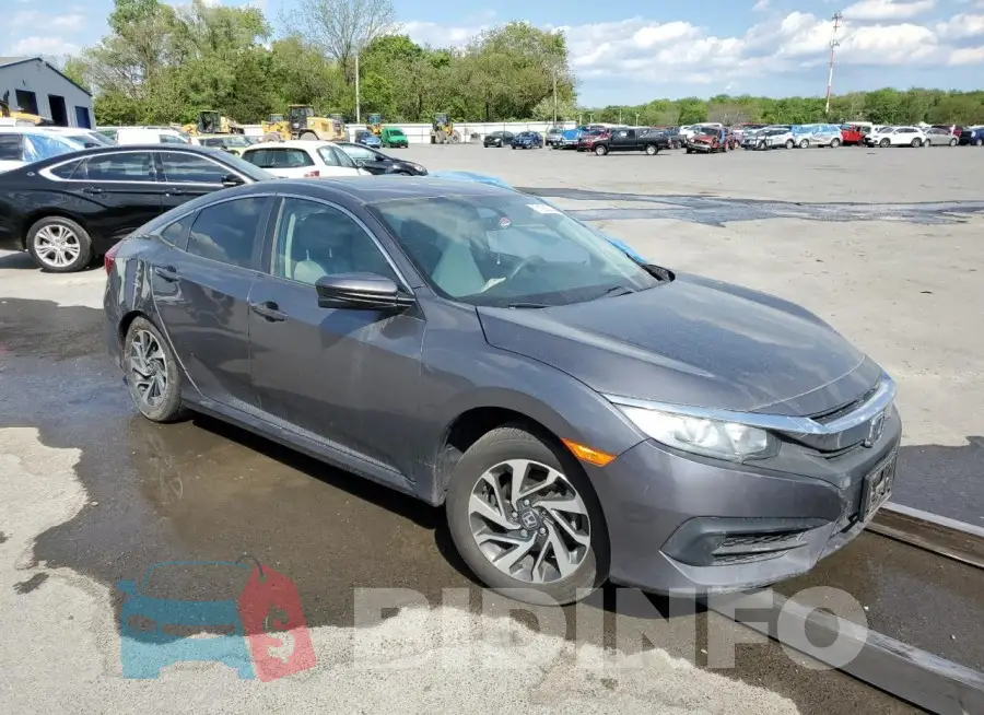 2HGFC2F73GH573774 Photo# 4