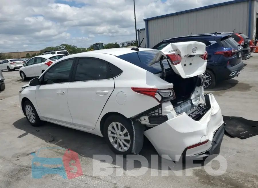 3KPC24A63NE163953 Photo# 2