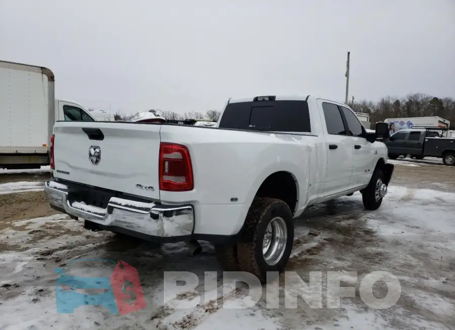 3C63RRHL7PG644517 Photo# 3