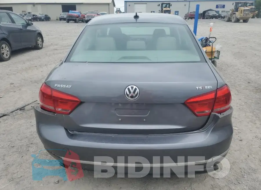1VWCS7A32FC013815 Photo# 6