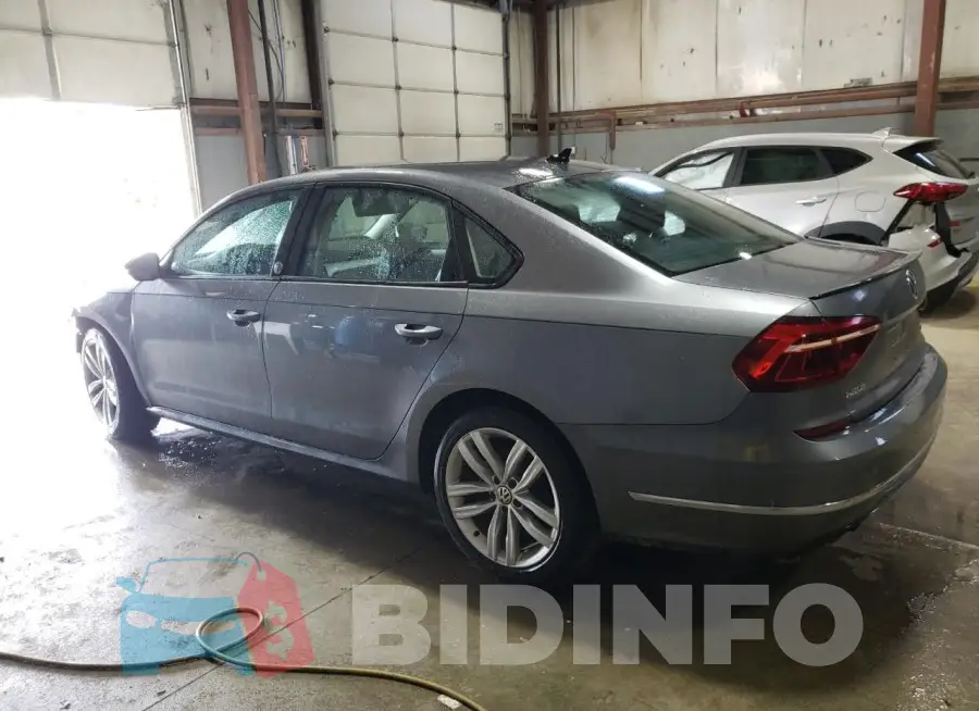 1VWLA7A33KC001749 Photo# 2