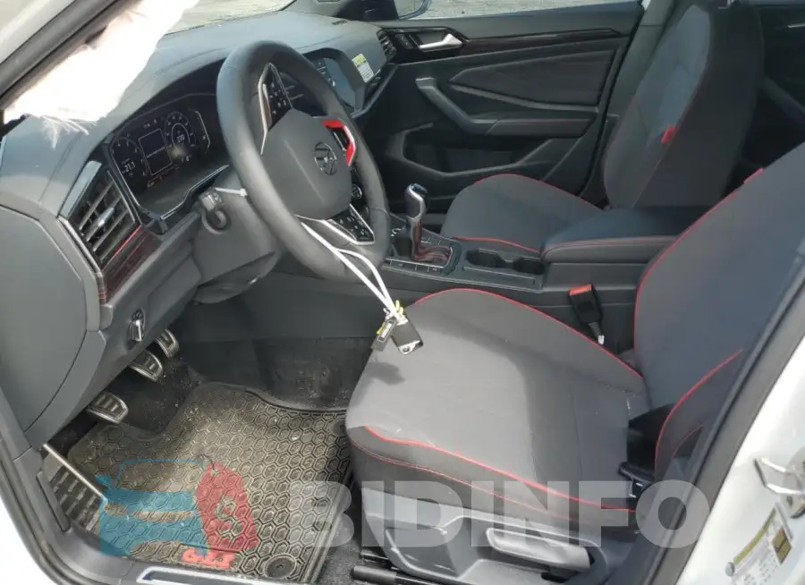 3VW8T7BU8RM015601 Photo# 7