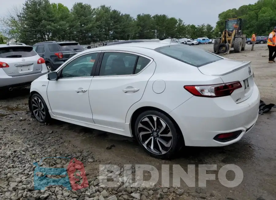 19UDE2F87JA009304 Photo# 2