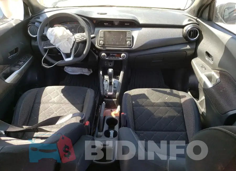 3N1CP5CU8JL537517 Photo# 8