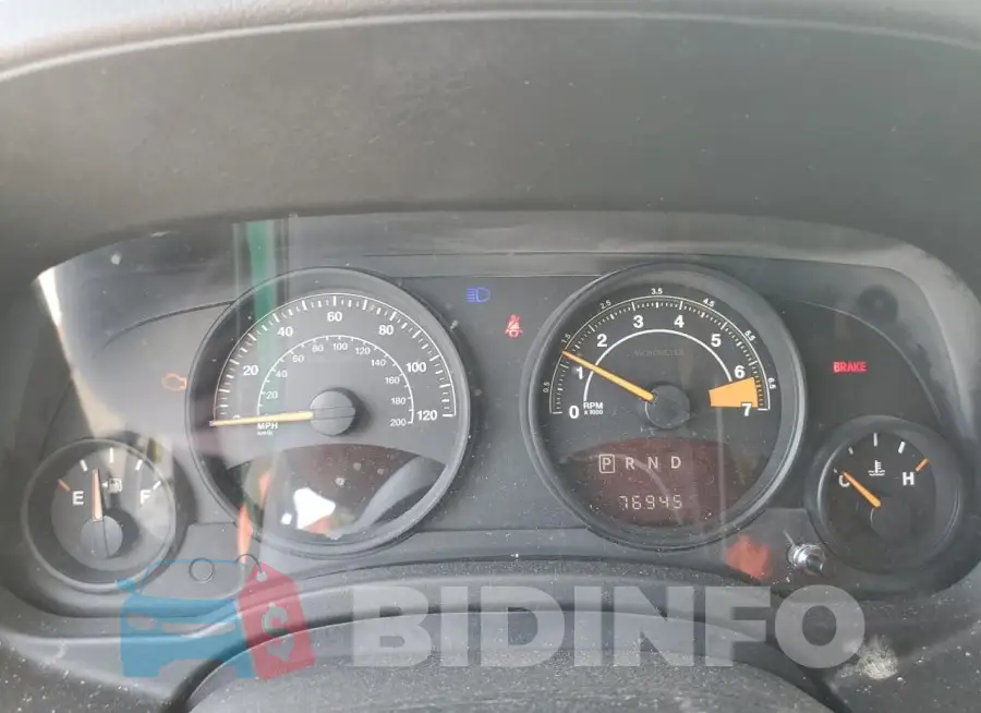 1C4NJPBAXHD140773 Photo# 9