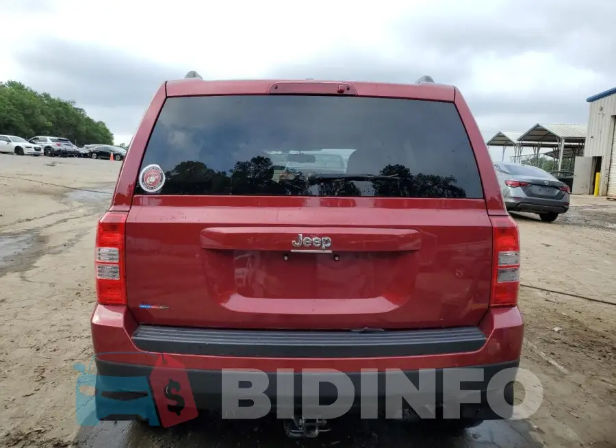 1C4NJPBB8GD683787 Photo# 6