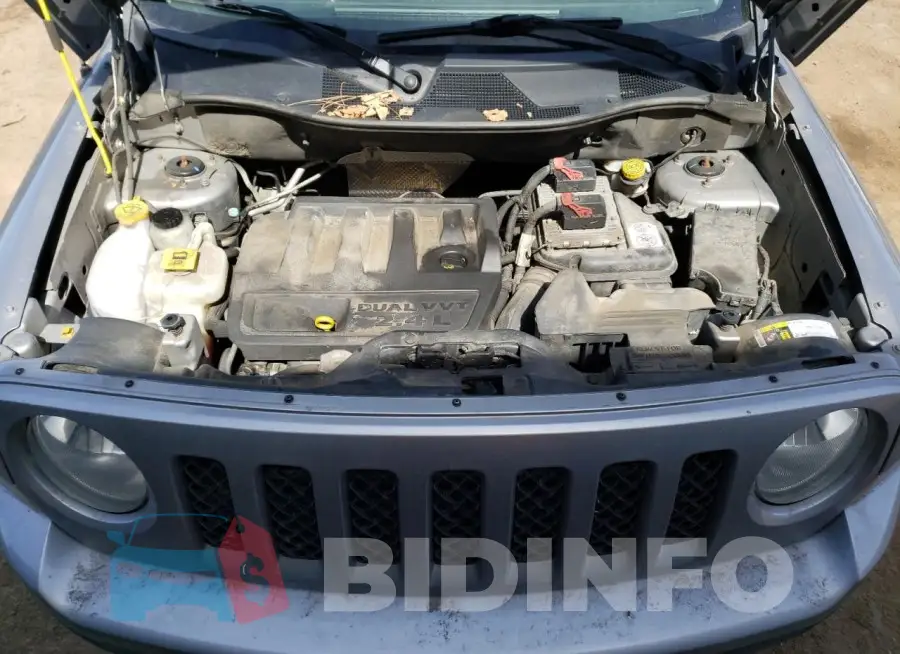 1C4NJRBB7FD324277 Photo# 11