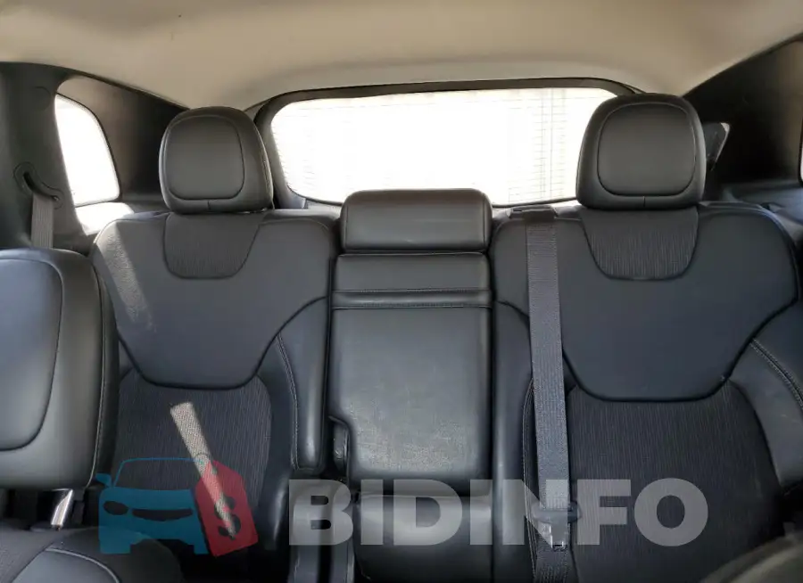 1C4PJMLX5JD531863 Photo# 10