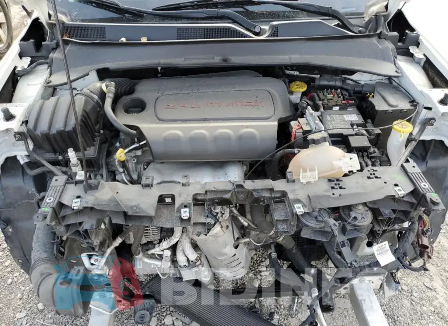 3C4NJDCB5LT111819 Photo# 12