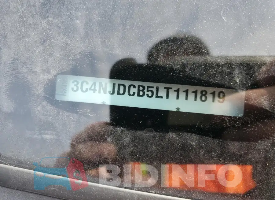 3C4NJDCB5LT111819 Photo# 14