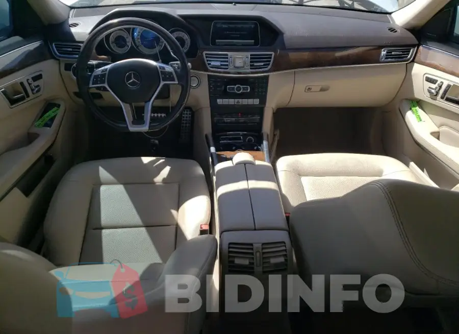 WDDHF8JB8FB141319 Photo# 8
