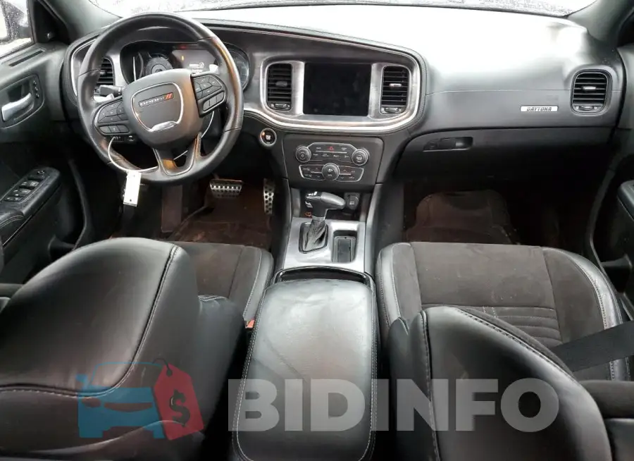 2C3CDXCT4MH645272 Photo# 8