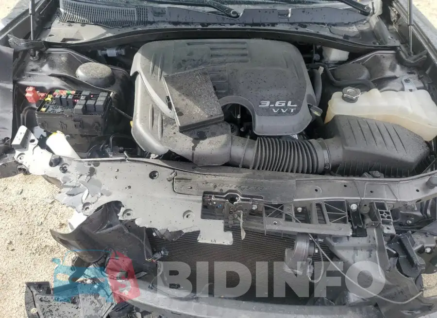 2C3CDXHG3PH571990 Photo# 11