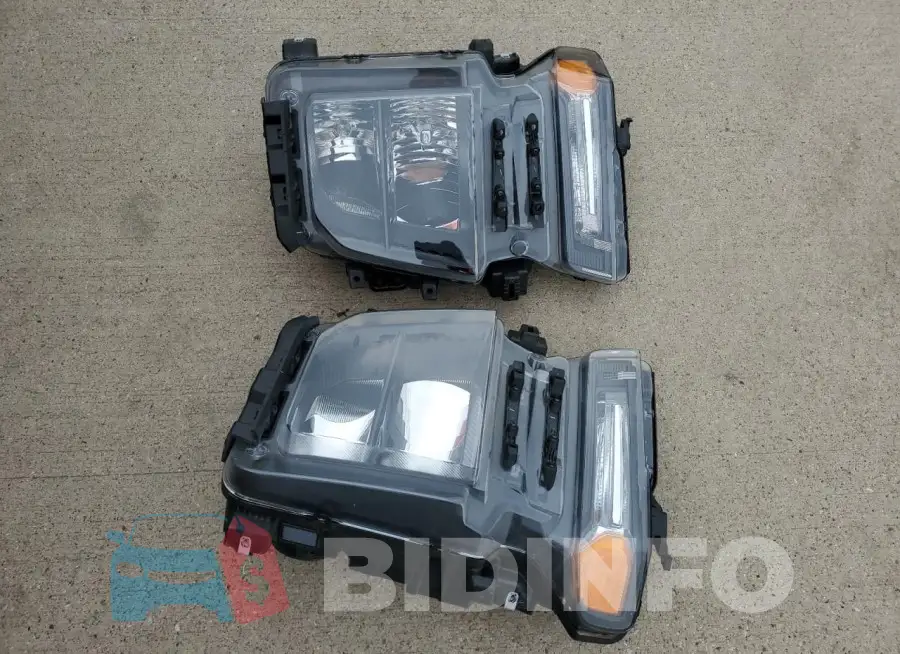 1GC4YME76PF102353 Photo# 12