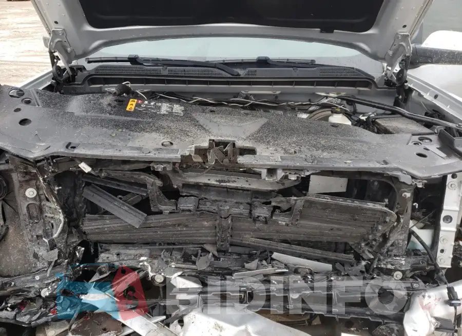 1GCVKREC8JZ199514 Photo# 11