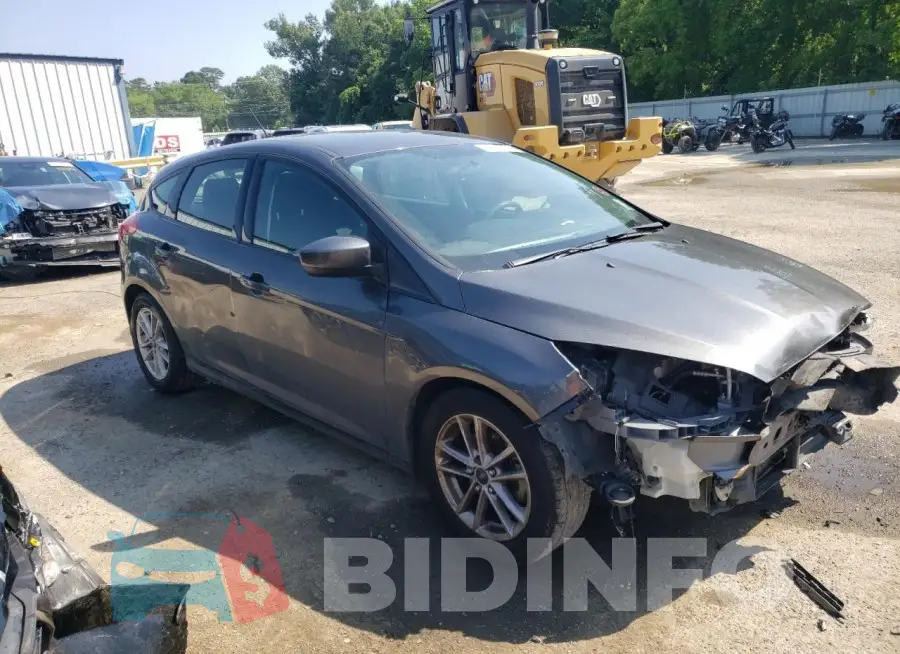 1FADP3K2XJL246475 Photo# 4