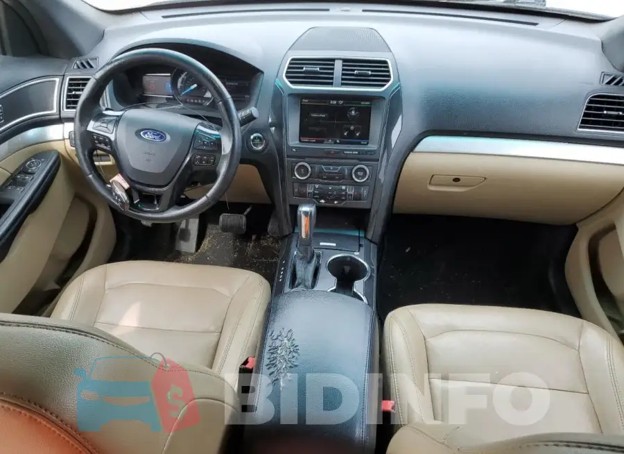 1FM5K8D81GGC25961 Photo# 8