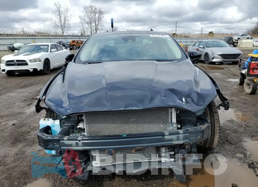 3FA6P0LUXLR145027 Photo# 5