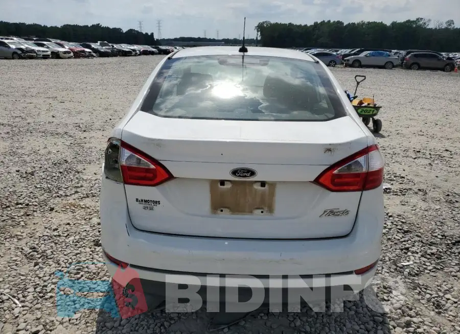 3FADP4BJ3FM205026 Photo# 6