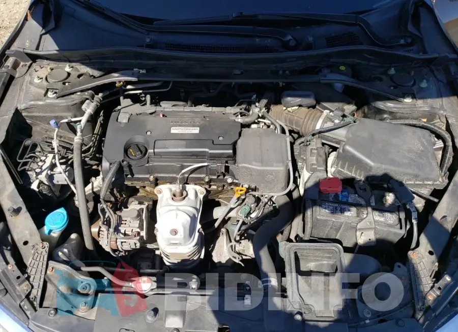 1HGCR2F52HA294140 Photo# 11