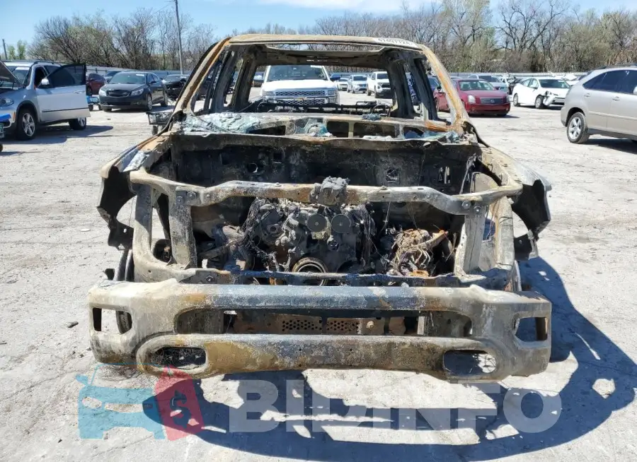 1C6SRFLT3LN260382 Photo# 5