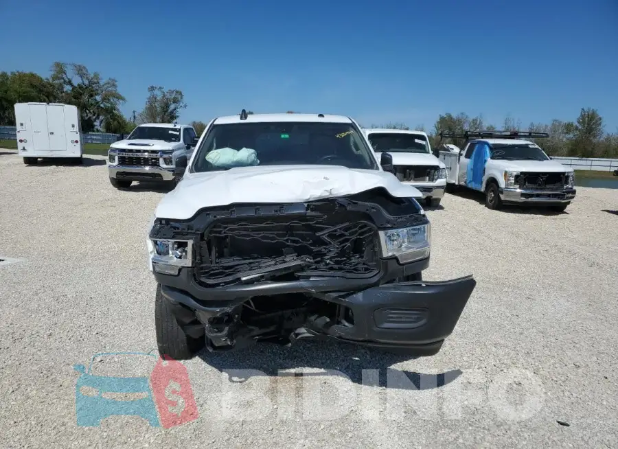 3C6UR5HJ1KG726716 Photo# 5