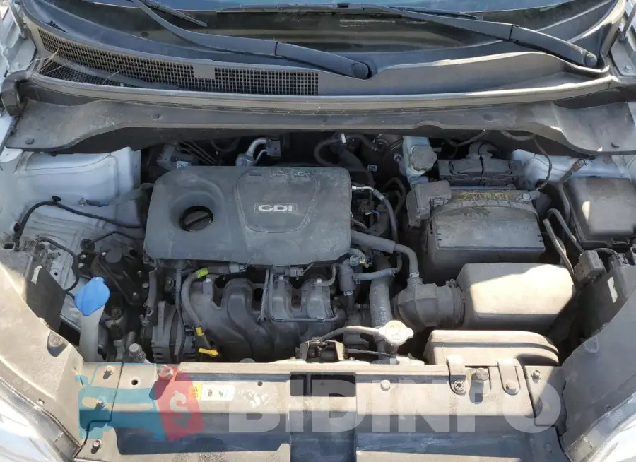 KNDJN2A29J7596638 Photo# 11