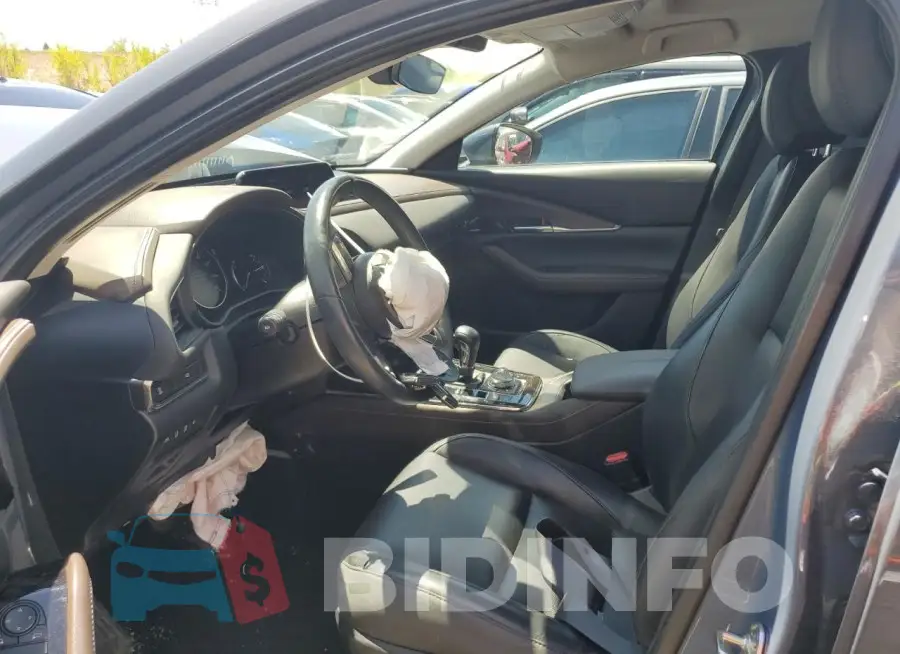 3MVDMBDL3MM202435 Photo# 7